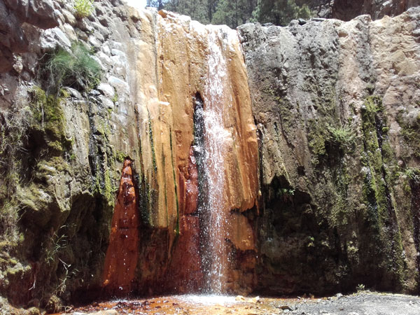 Cascada Colores Caldera de Taburiente La Palma