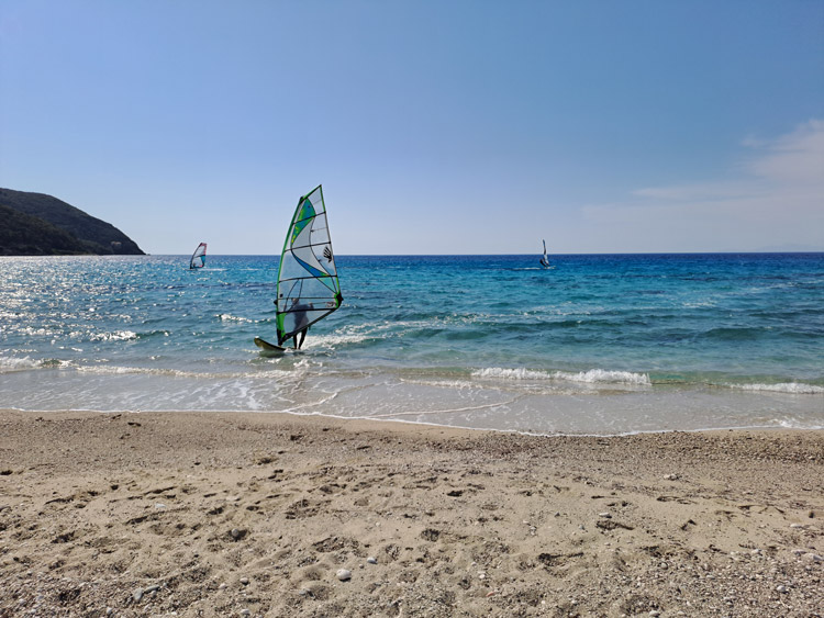 Surfer - Strand Agios Ionnis