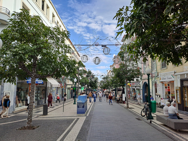 Einkaufsstraße in Funchal