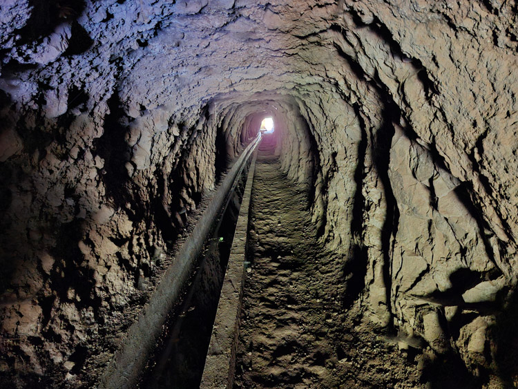 Tunnel 