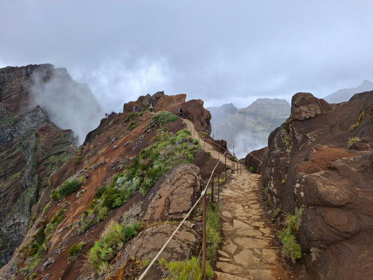 Tolle Aussichten auf dem Höhenweg