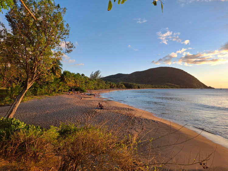 Blick auf die Plage de Grande Anse 