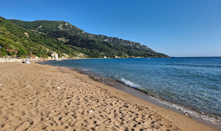 Agios Giorgios Beach