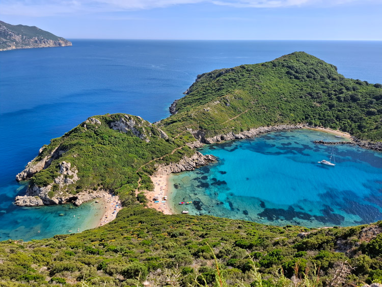 Porto Timoni vom Kartieri Aussichtspunkt