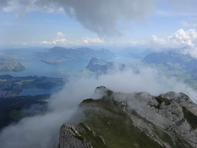 Blick vom Pilatus - Vierwaldstaettersee
