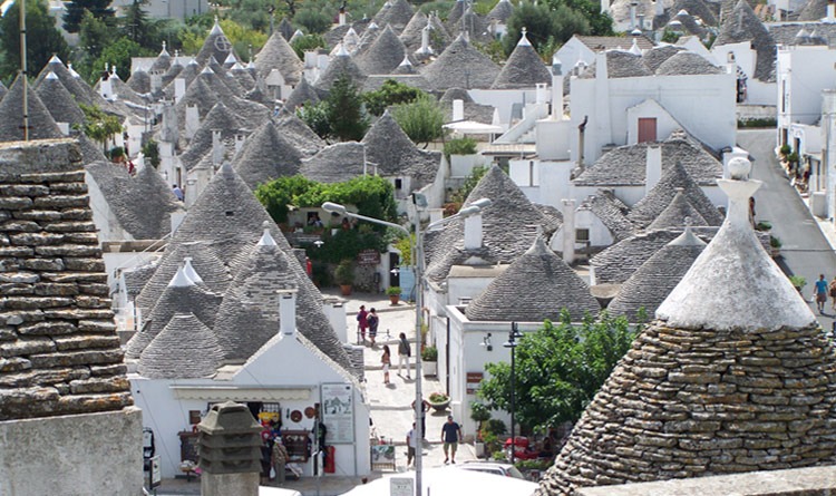 Alberobello - Valle-d’Itria - Trulli-Land