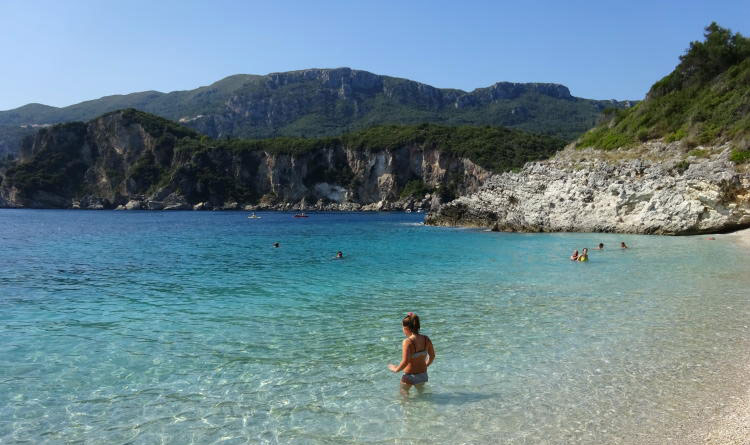 Rovinia Beach - Korfu